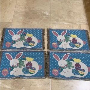 Set of 4 Easter place mats
